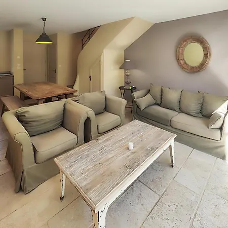 In Saint-laurent-de-la-ca With Wifi 度假居