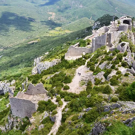 In Saint-laurent-de-la-ca With Wifi بيت للعطل *