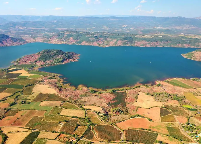 In Saint-laurent-de-la-ca With Wifi *